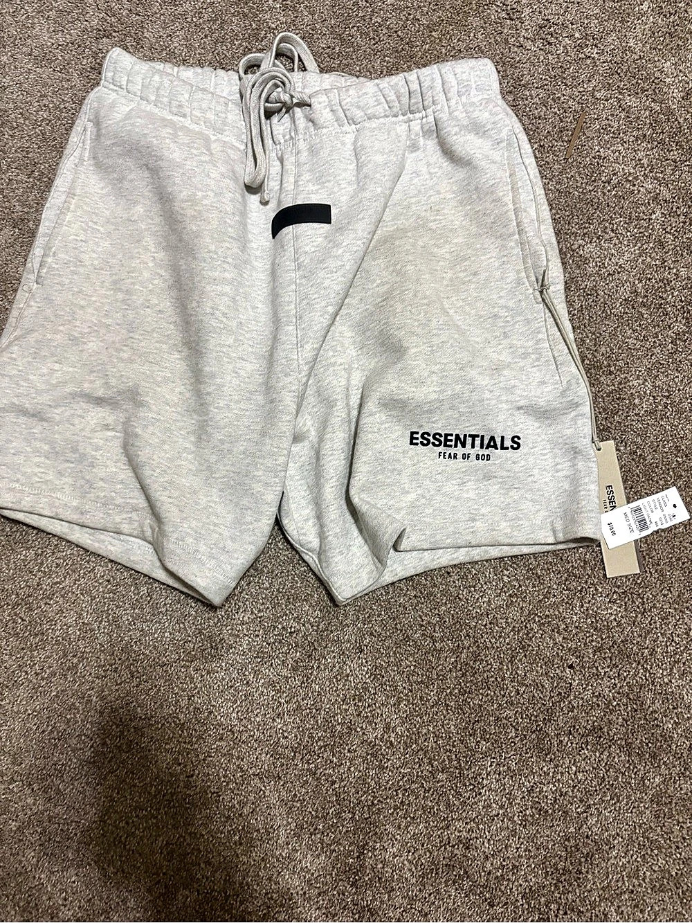 ESSENTIALS Fear of God Essentials sweat shorts Sweat Shorts in Gray Size Medium